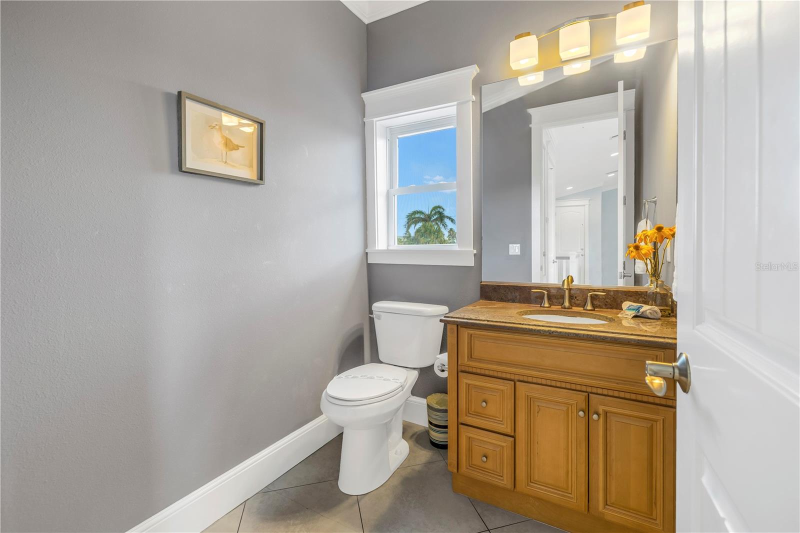 Image 32 of 50 For 105 4th Street S