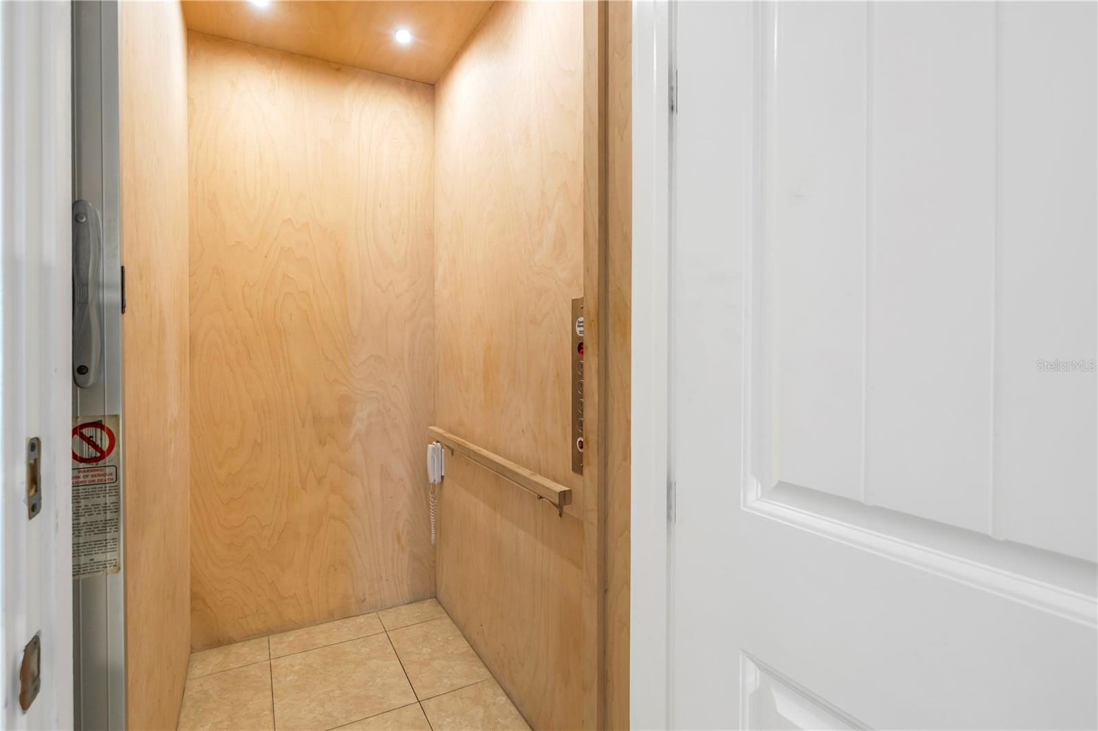 Image 36 of 50 For 105 4th Street S