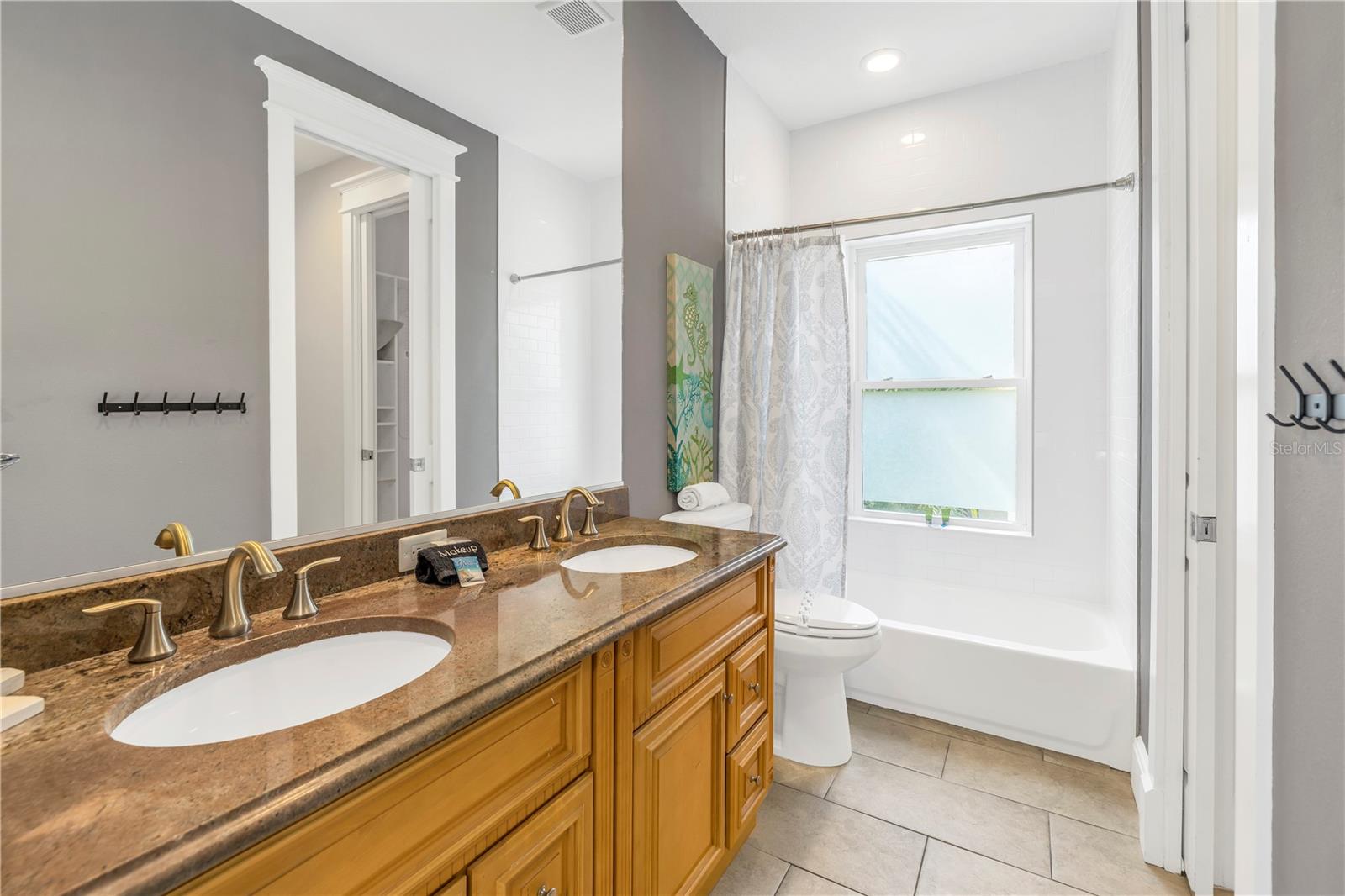 Image 38 of 50 For 105 4th Street S