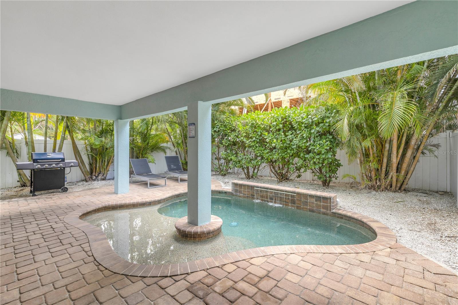 Image 46 of 50 For 105 4th Street S