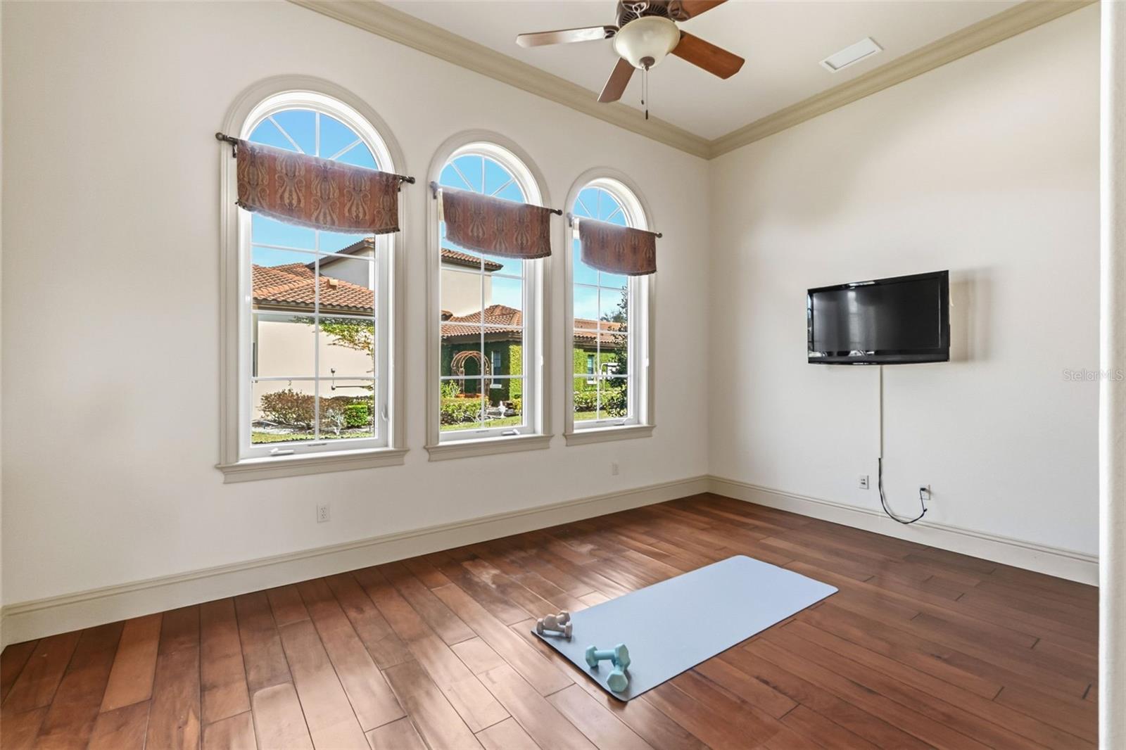 Image 21 of 35 For 4070 Founders Club Drive