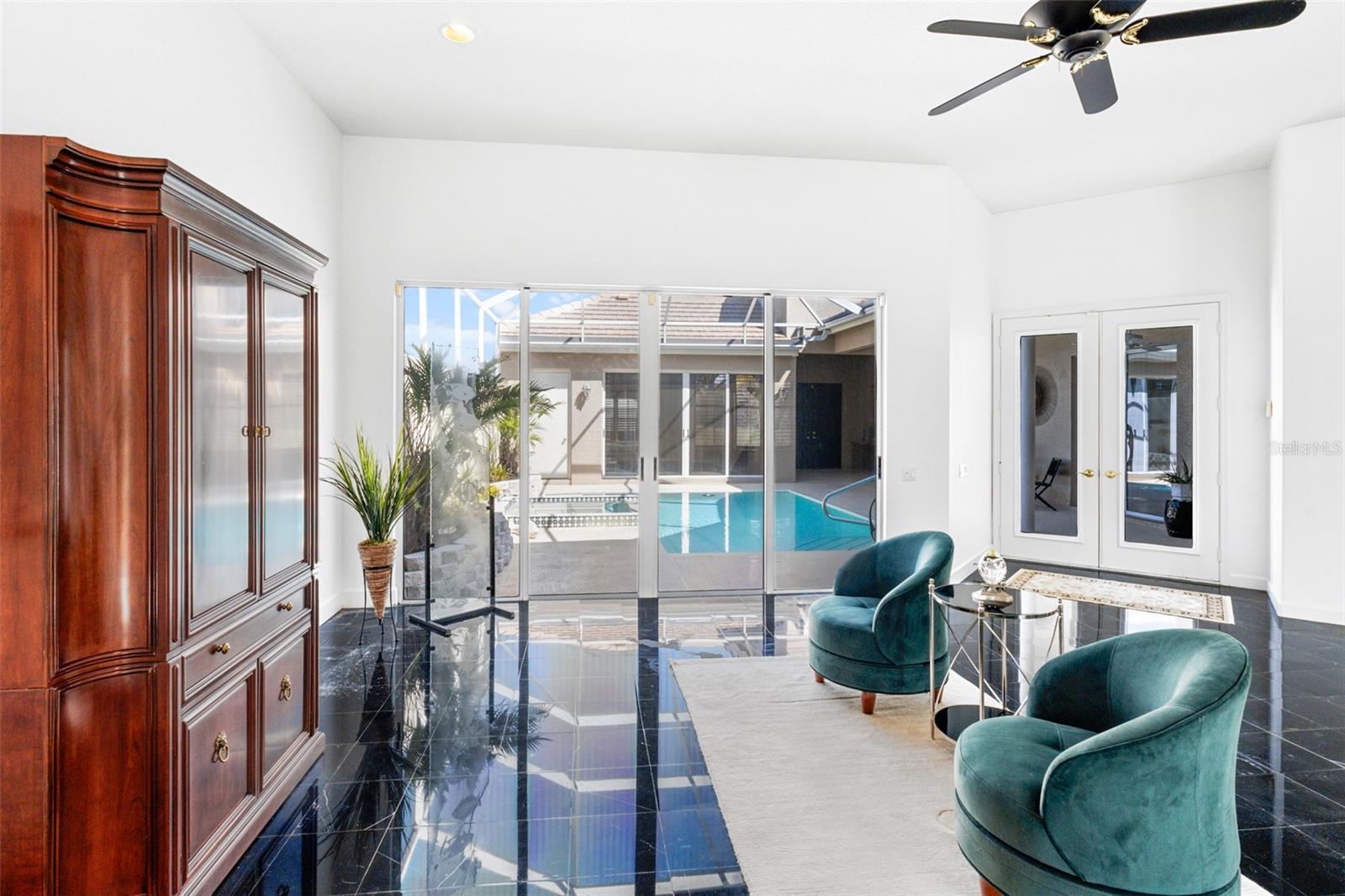Image 21 of 65 For 8732 54th Avenue E