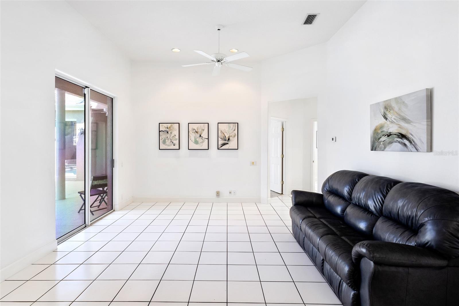 Image 32 of 65 For 8732 54th Avenue E