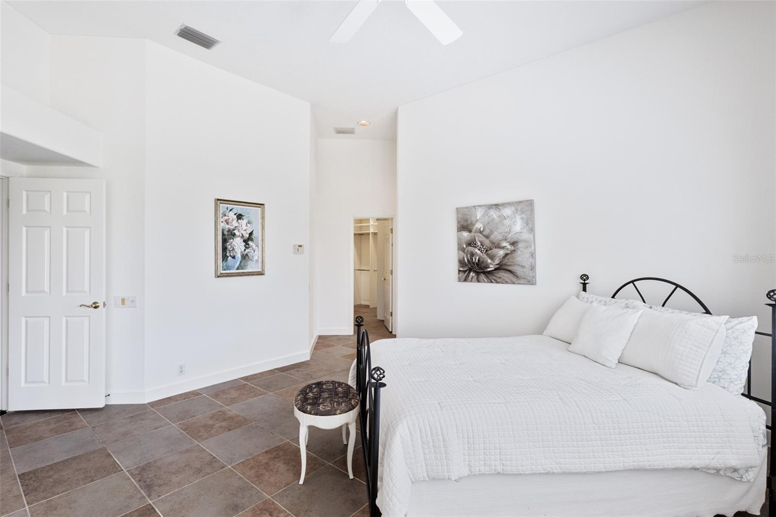 Image 36 of 65 For 8732 54th Avenue E