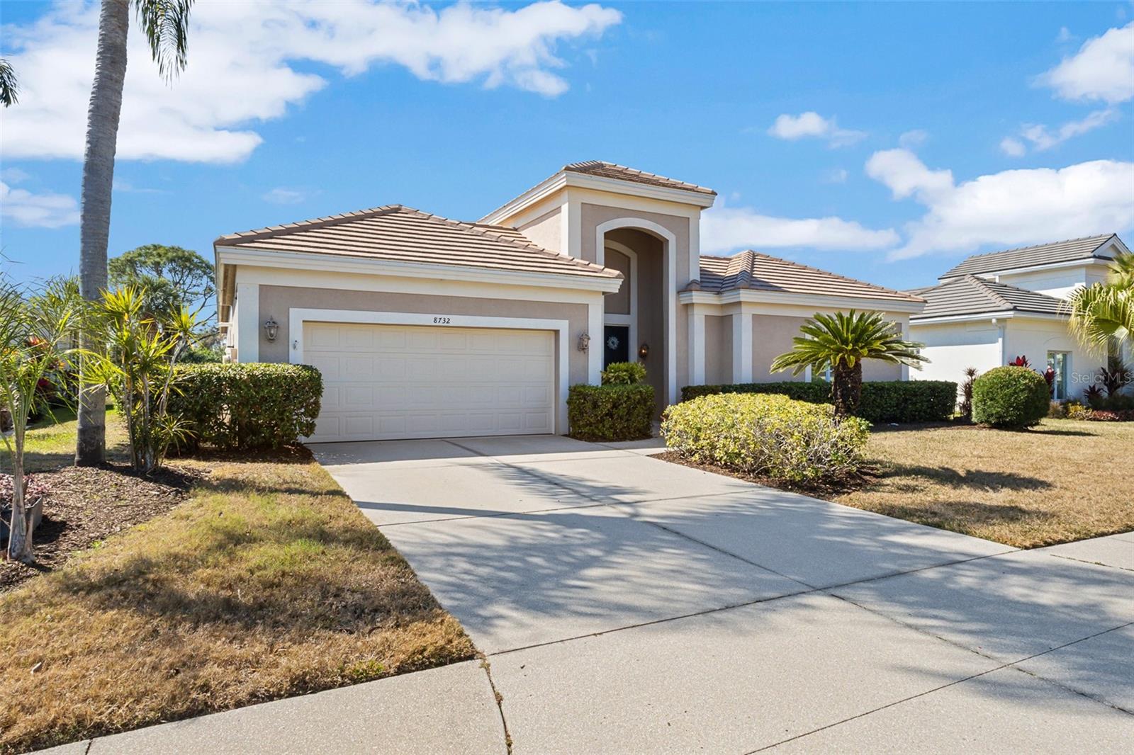 Image 5 of 65 For 8732 54th Avenue E