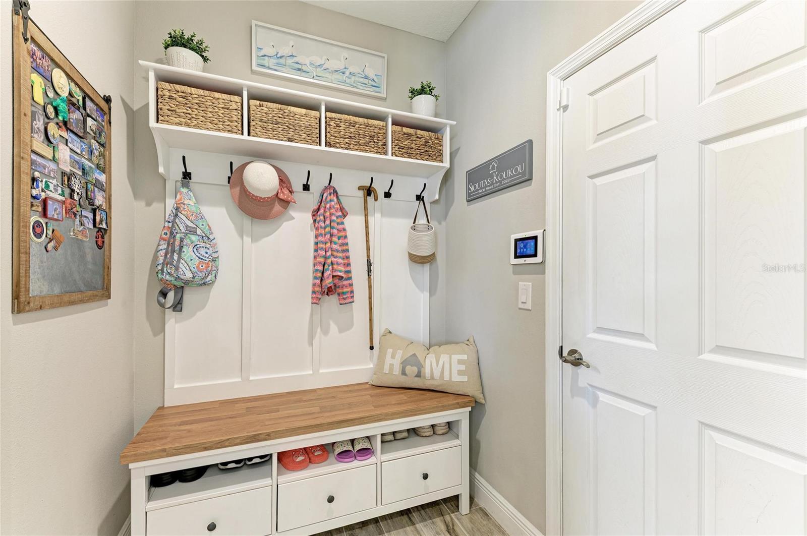 Image 25 of 81 For 12664 Oak Hill Way