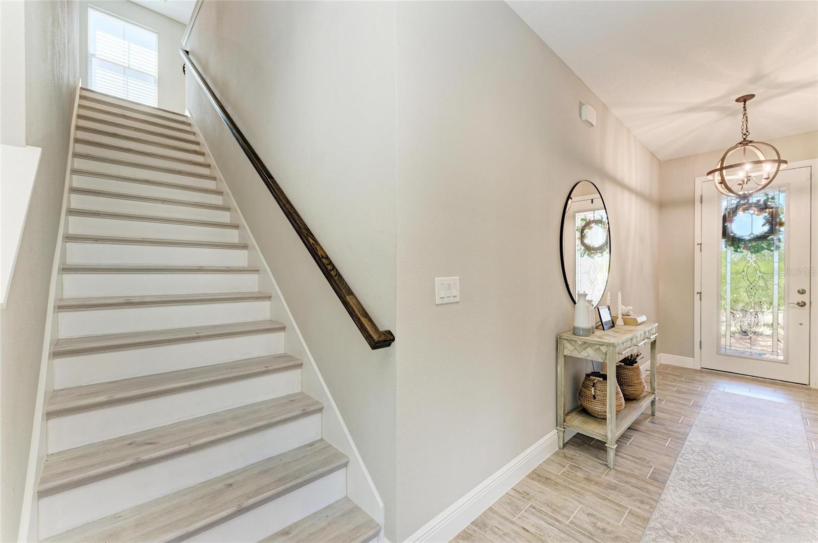 Image 38 of 81 For 12664 Oak Hill Way