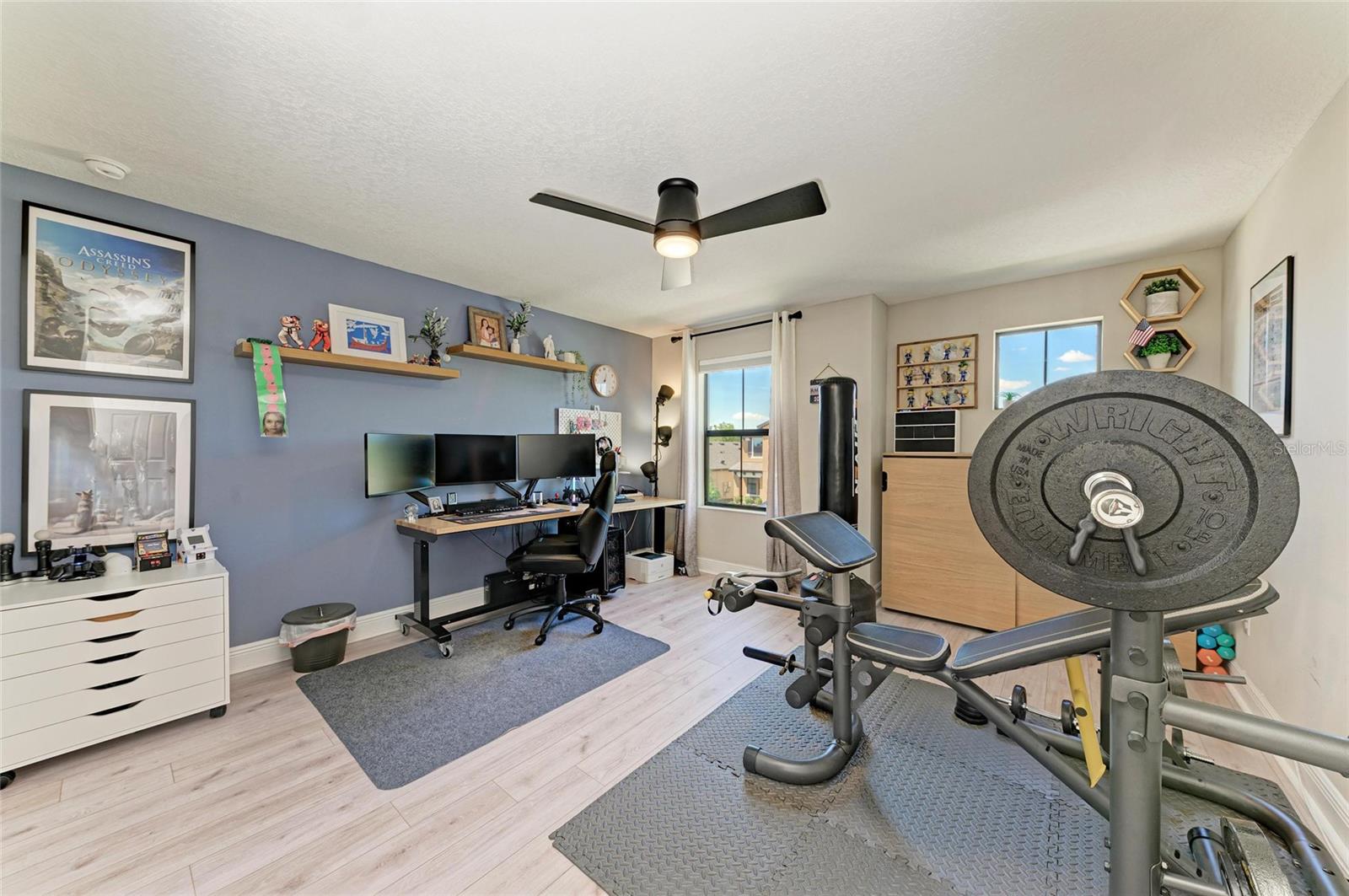 Image 50 of 81 For 12664 Oak Hill Way