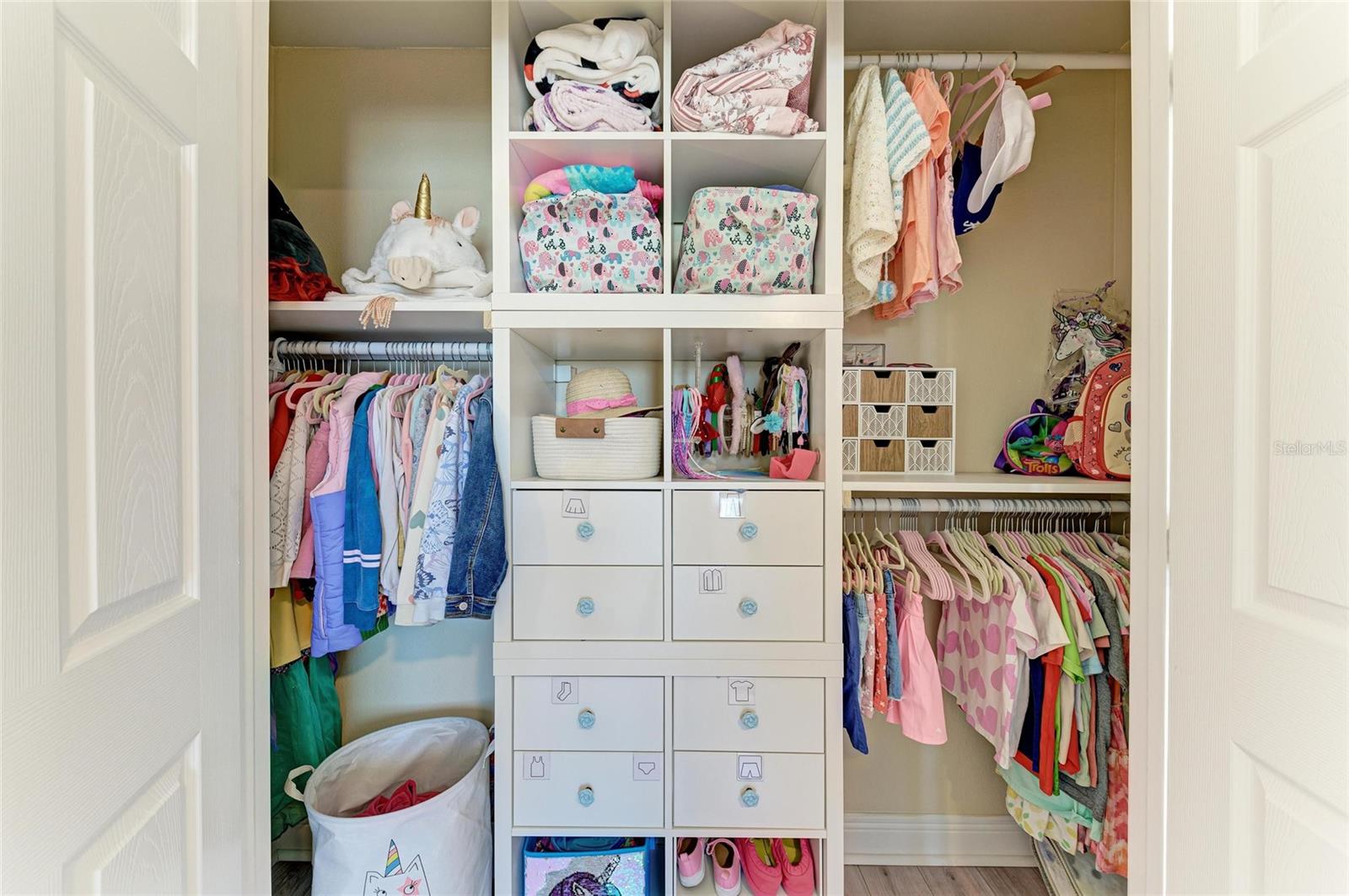 Image 60 of 81 For 12664 Oak Hill Way