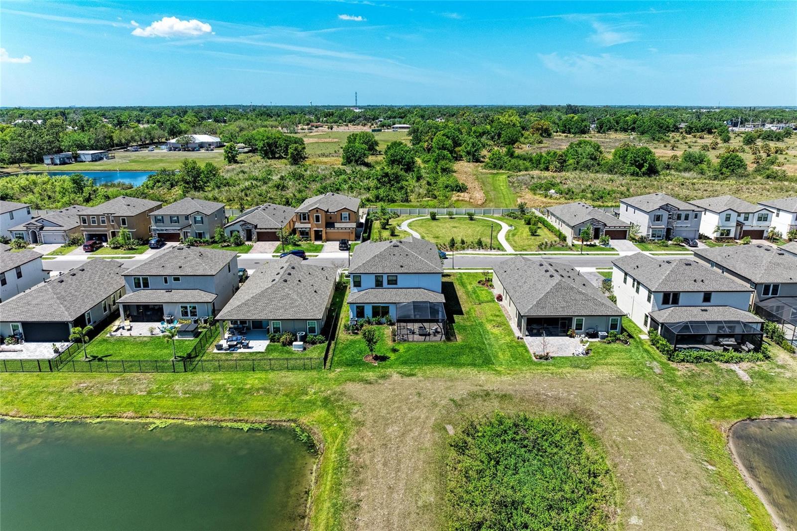 Image 68 of 81 For 12664 Oak Hill Way