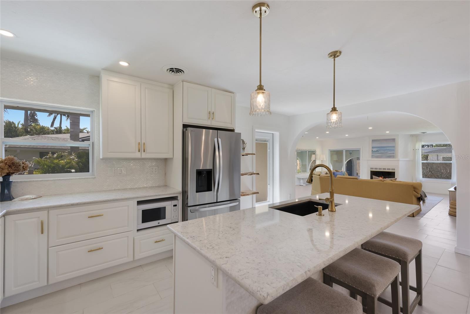 Image 11 of 56 For 4715 7th Avenue W