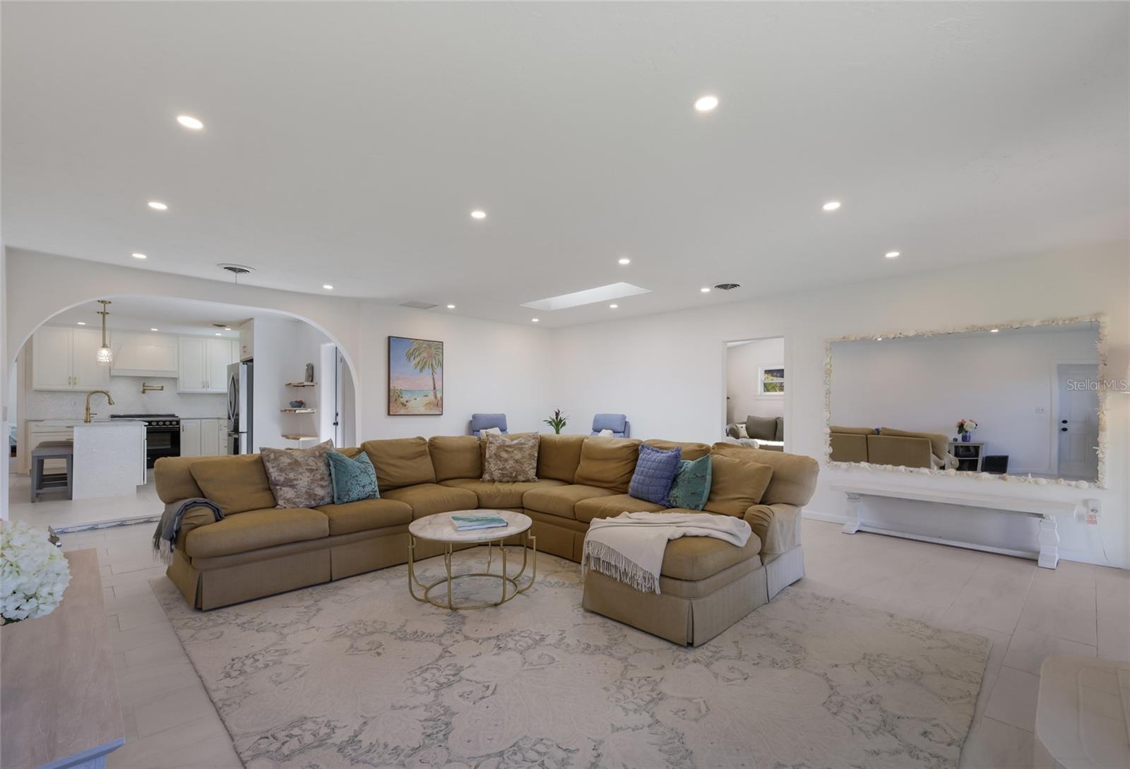 Image 19 of 56 For 4715 7th Avenue W