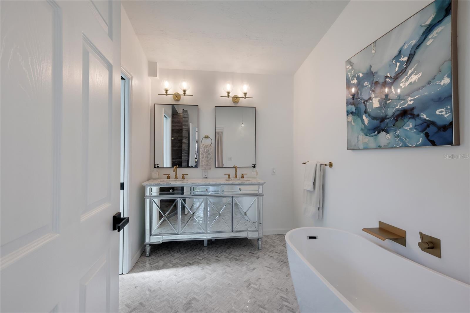 Image 23 of 56 For 4715 7th Avenue W