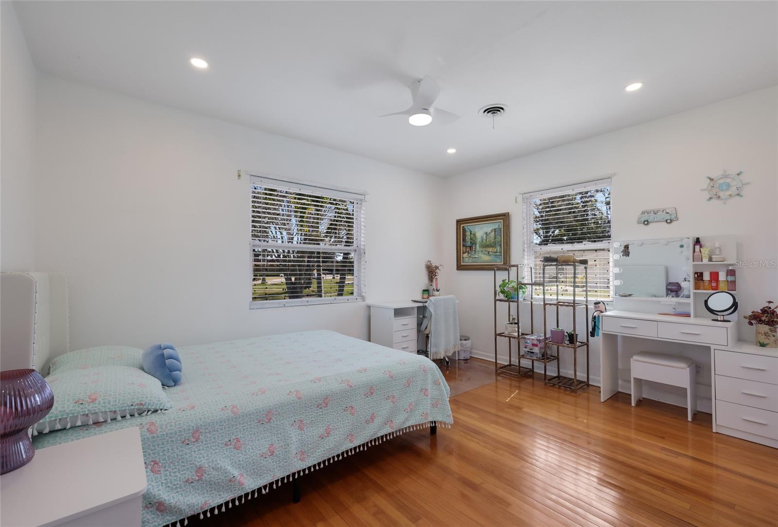 Image 25 of 56 For 4715 7th Avenue W