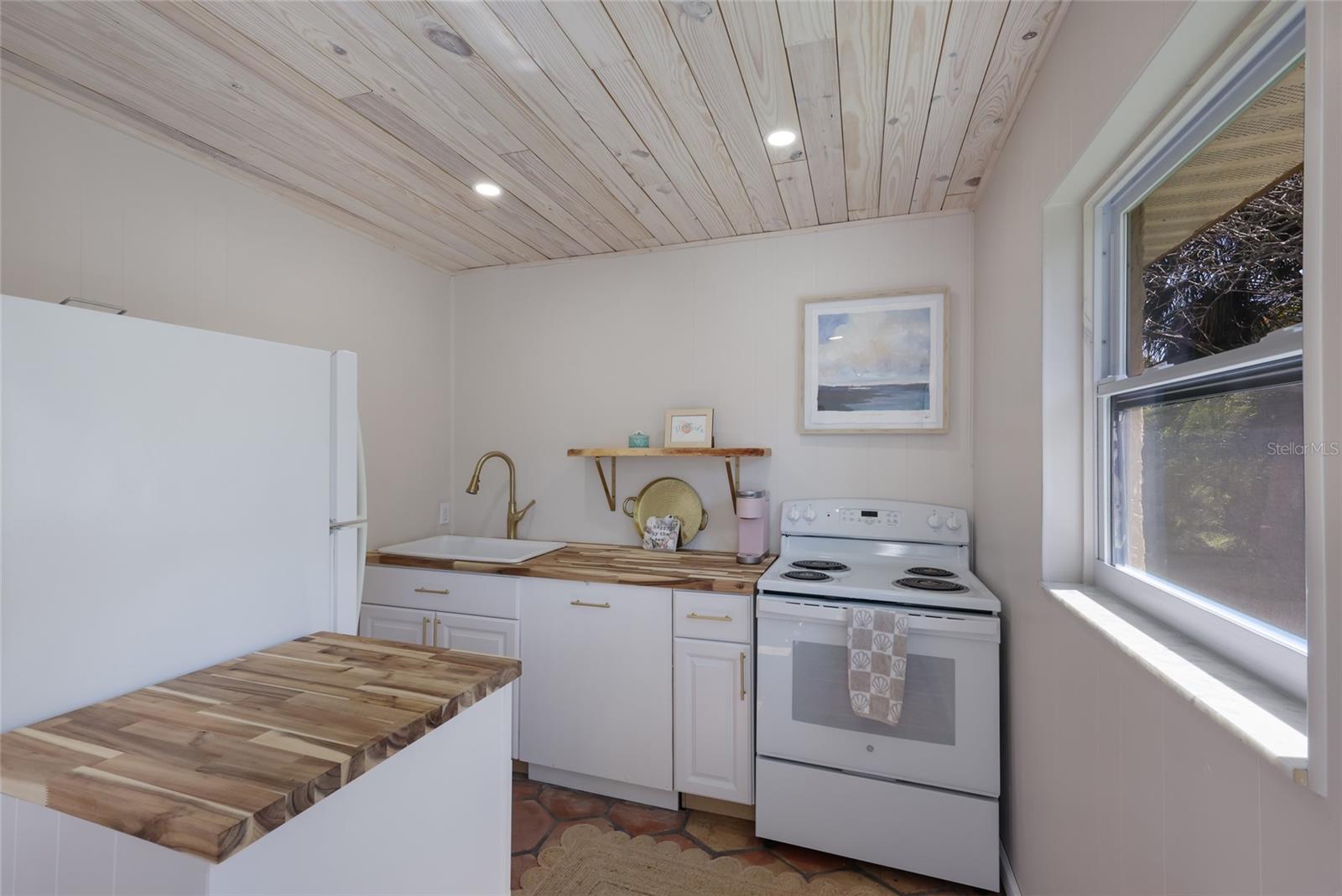 Image 43 of 56 For 4715 7th Avenue W