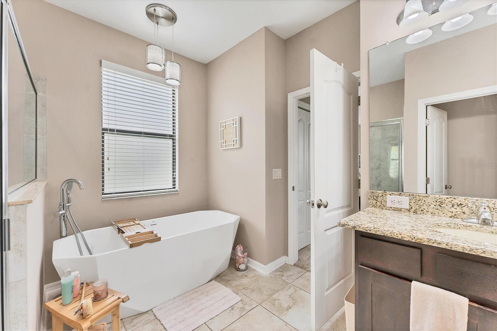 Image 22 of 48 For 9123 Raes Creek Place