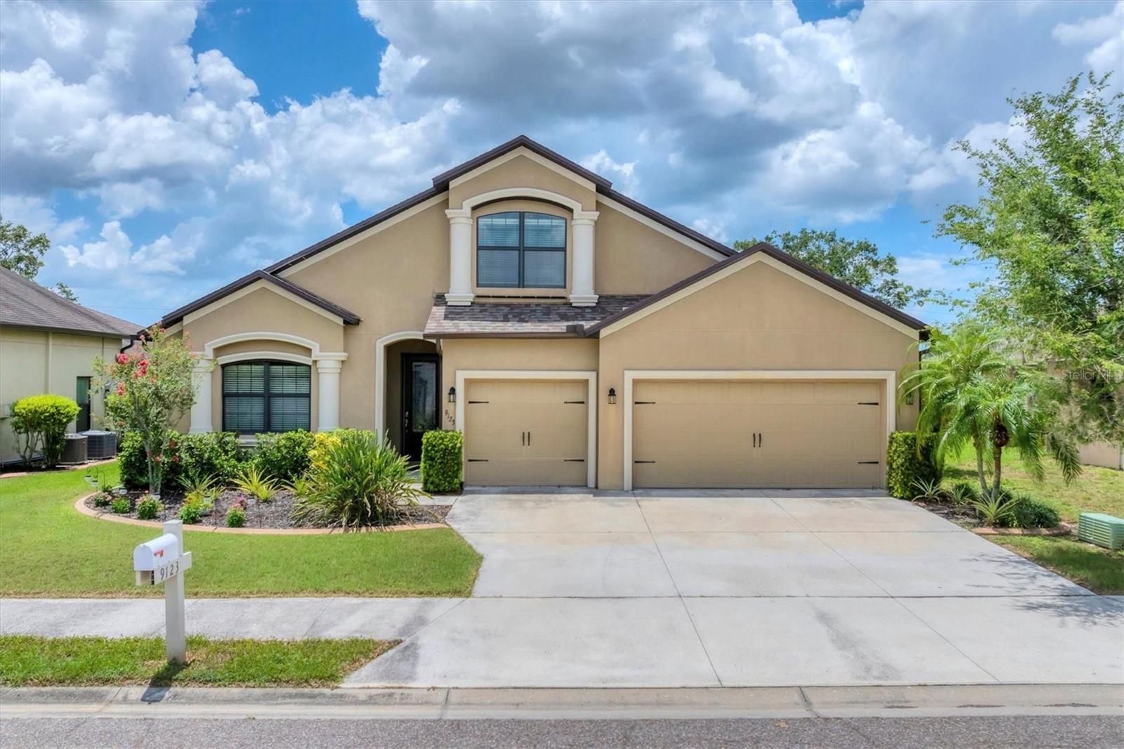 Image 3 of 48 For 9123 Raes Creek Place