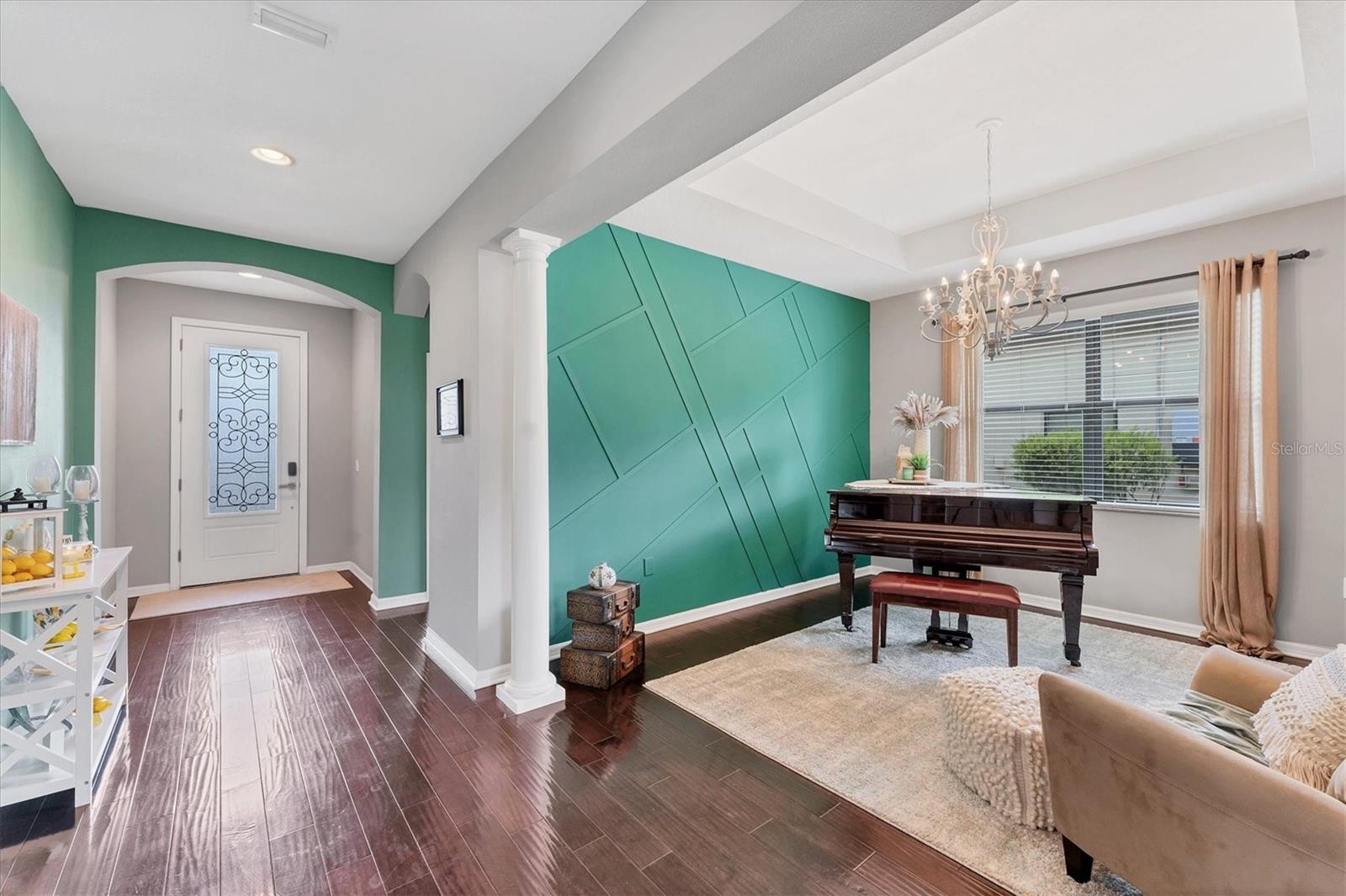 Image 7 of 48 For 9123 Raes Creek Place