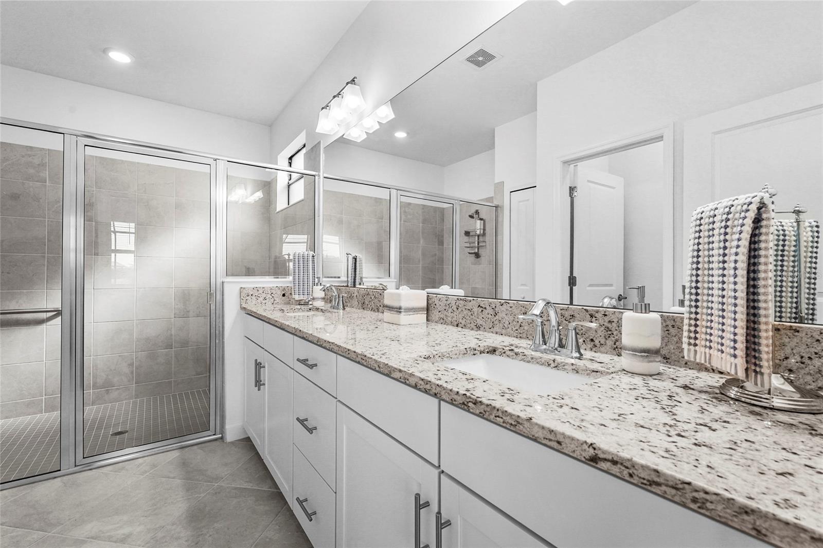 Image 12 of 90 For 15351 Serene Shores Loop