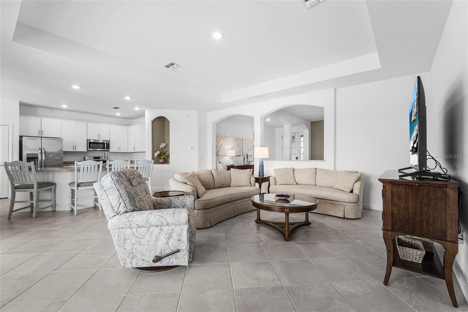 Image 21 of 90 For 15351 Serene Shores Loop