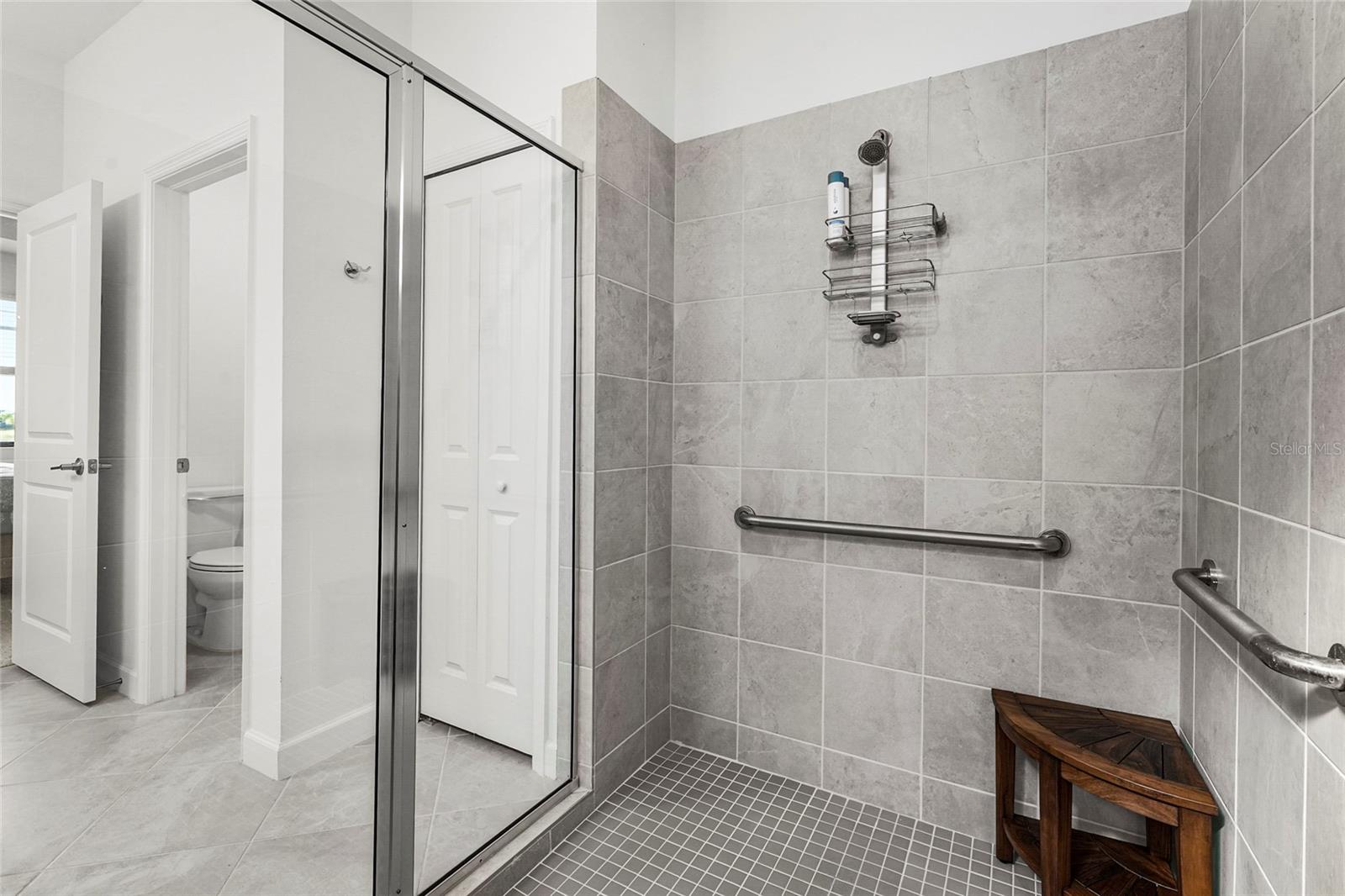 Image 29 of 90 For 15351 Serene Shores Loop