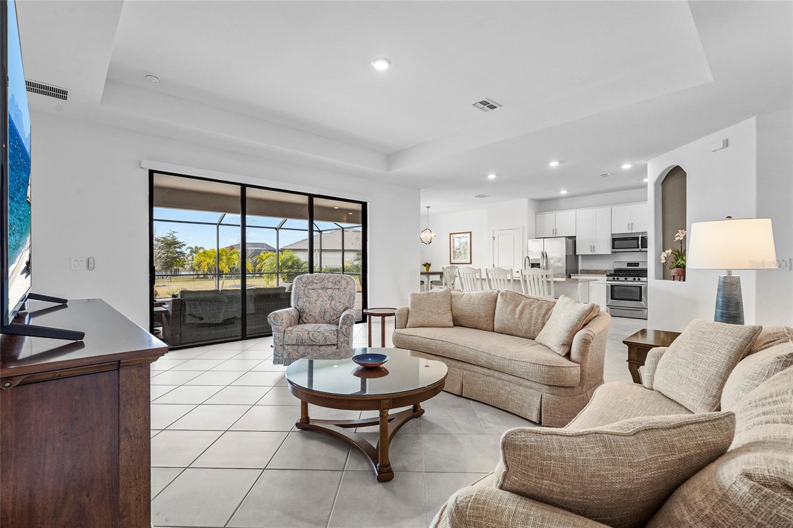 Image 9 of 90 For 15351 Serene Shores Loop