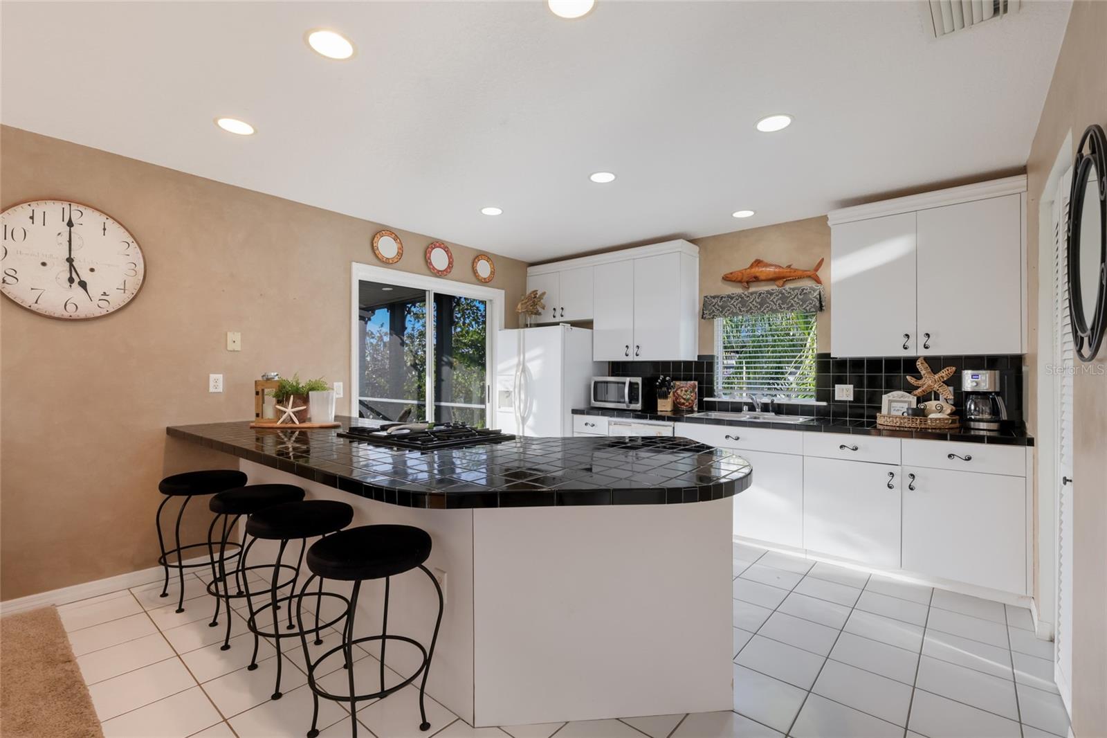 Image 12 of 79 For 115 Burns Road