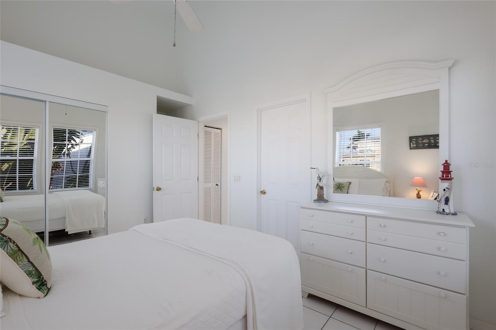 Image 21 of 79 For 115 Burns Road