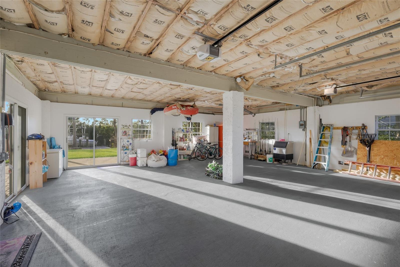 Image 44 of 79 For 115 Burns Road