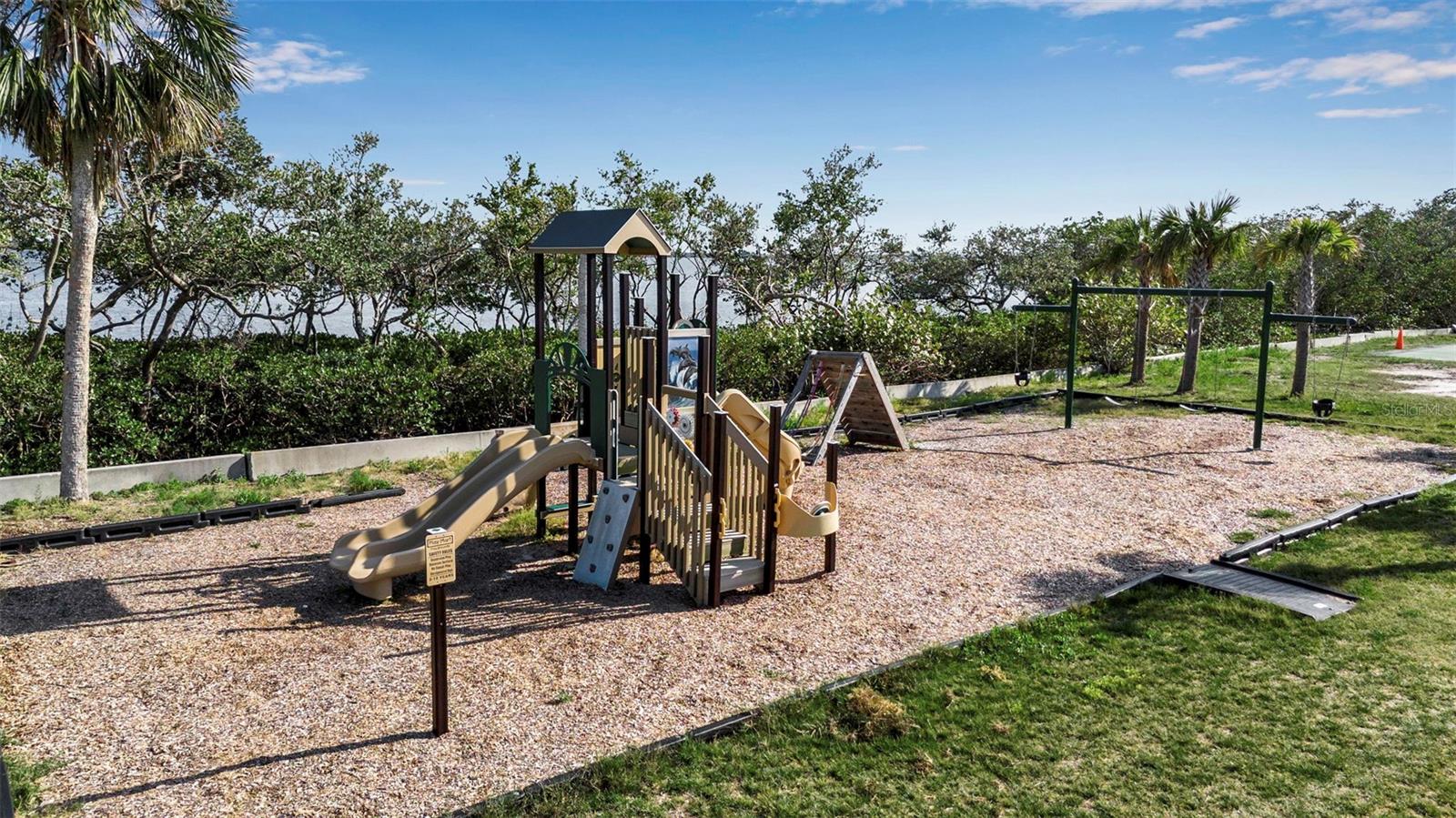 Image 77 of 79 For 115 Burns Road