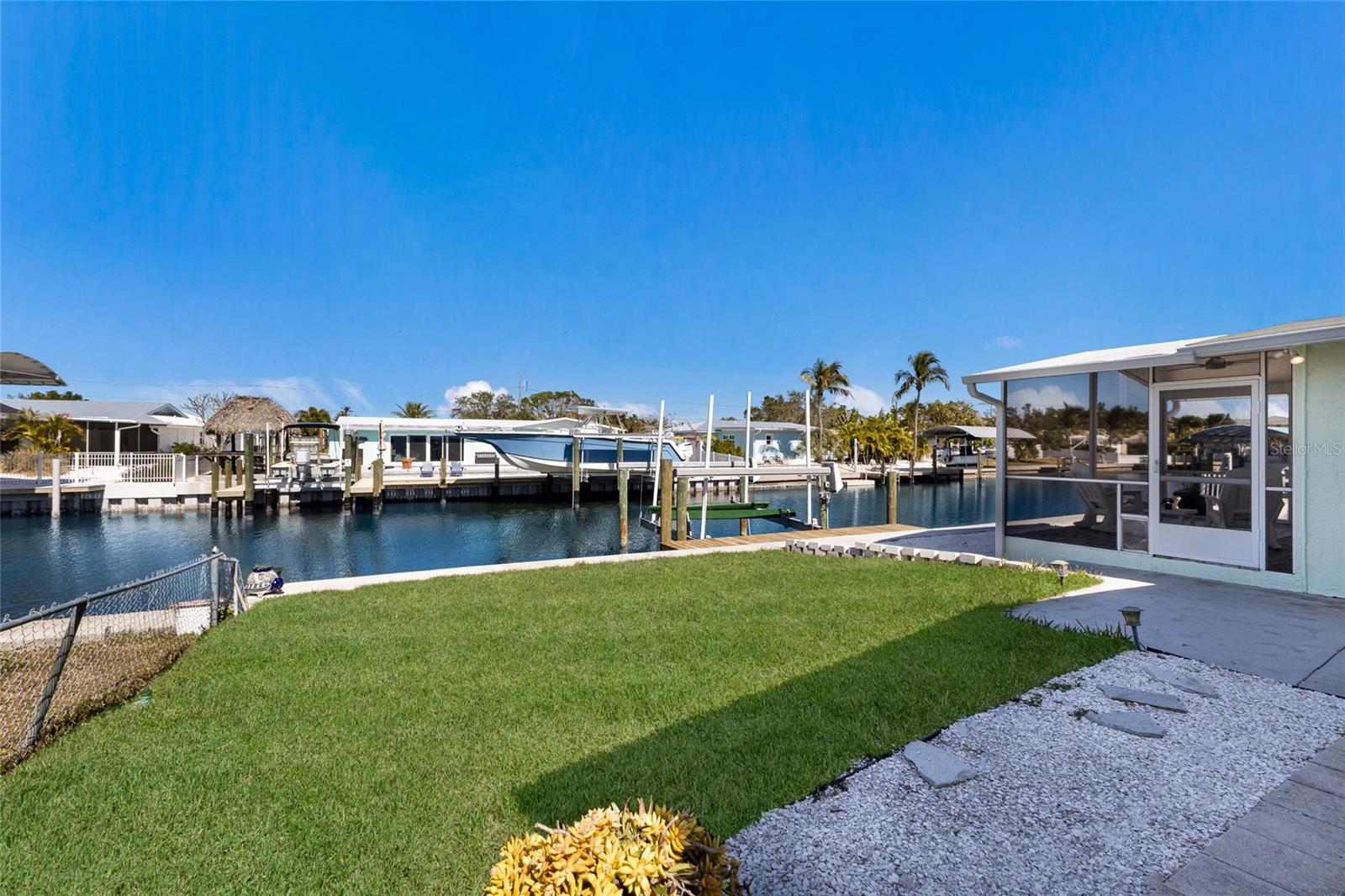 Image 48 of 57 For 10316 Kingfisher Road W