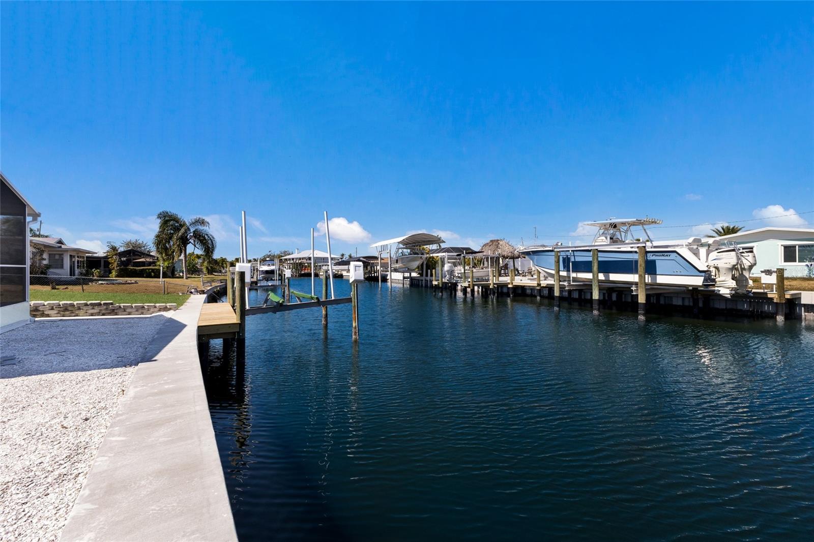 Image 52 of 57 For 10316 Kingfisher Road W