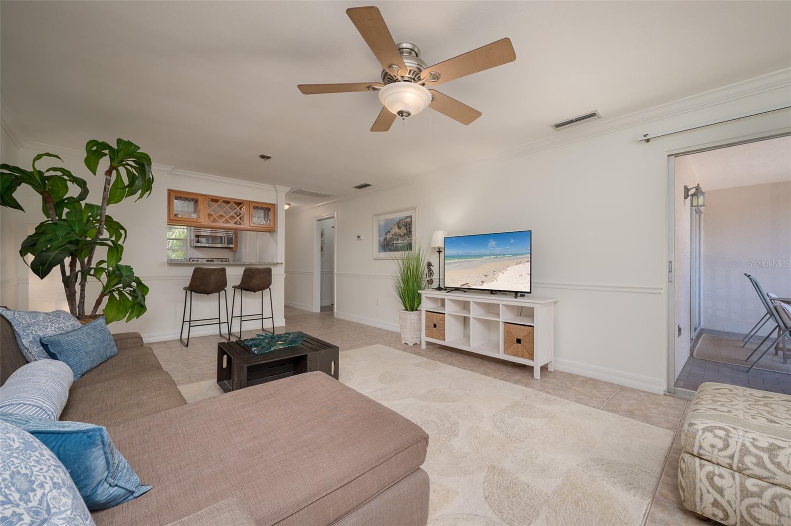 Image 7 of 30 For 3360 Osprey Avenue 205b