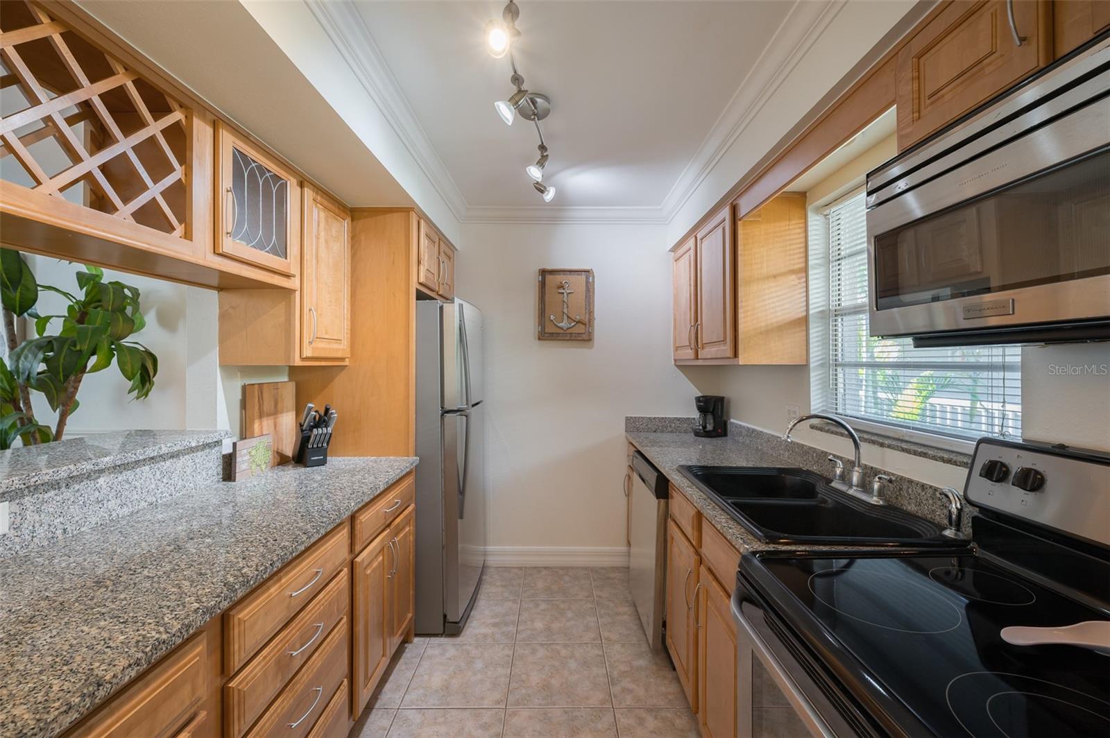 Image 9 of 30 For 3360 Osprey Avenue 205b