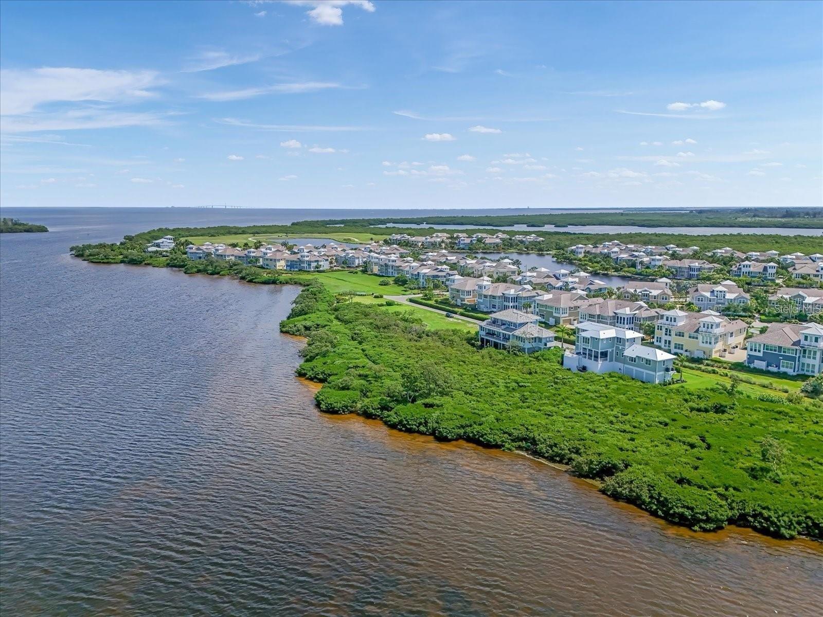 Image 5 of 20 For 324 Harbour Sound Court