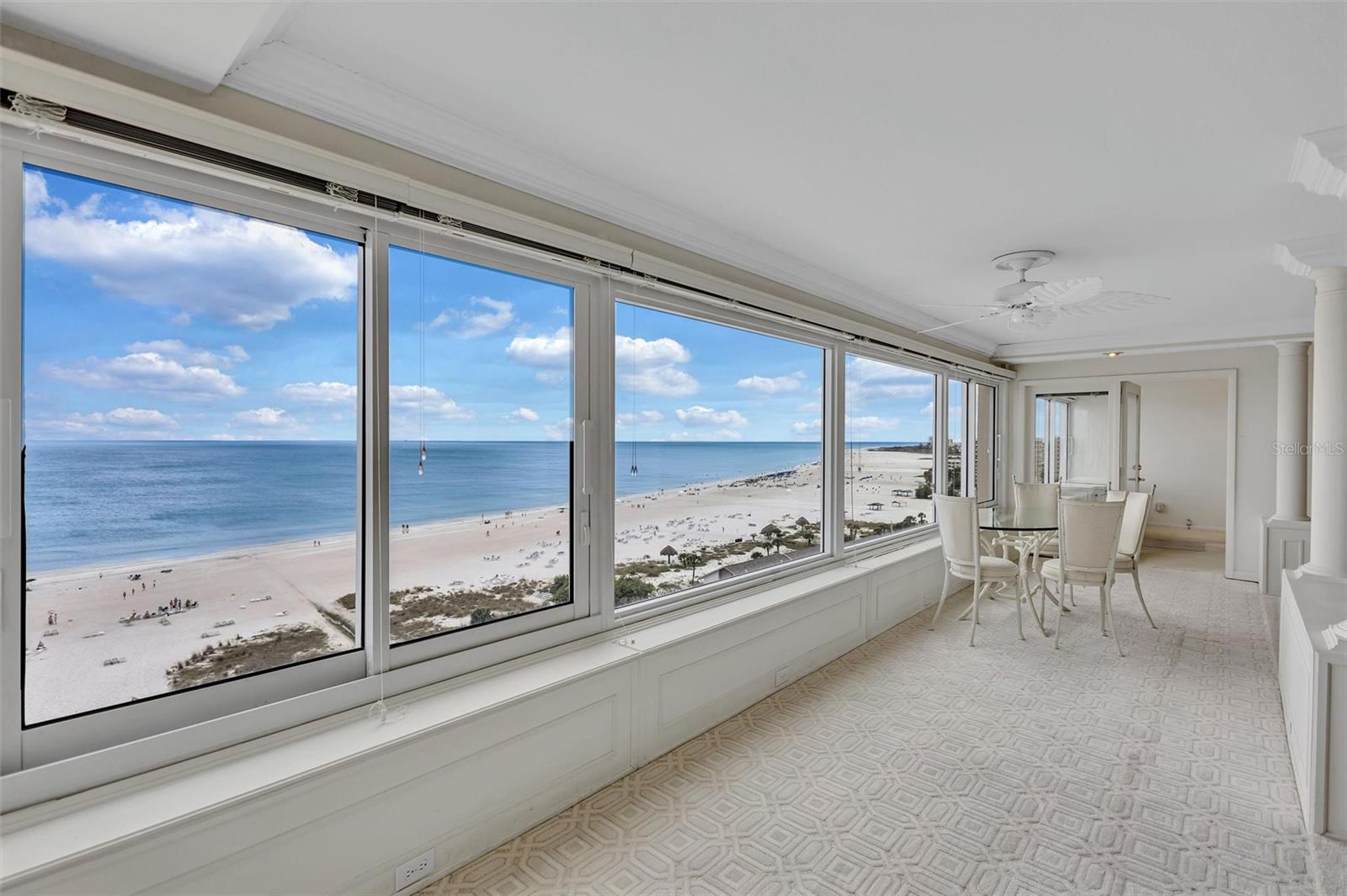 Image 10 of 78 For 6140 Midnight Pass Road 904