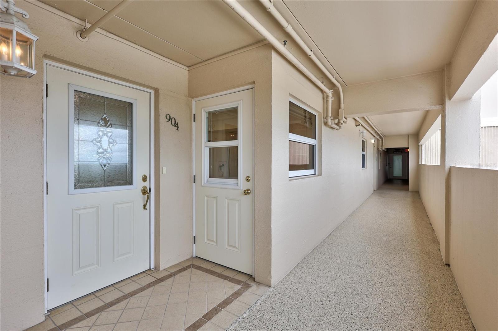 Image 3 of 78 For 6140 Midnight Pass Road 904