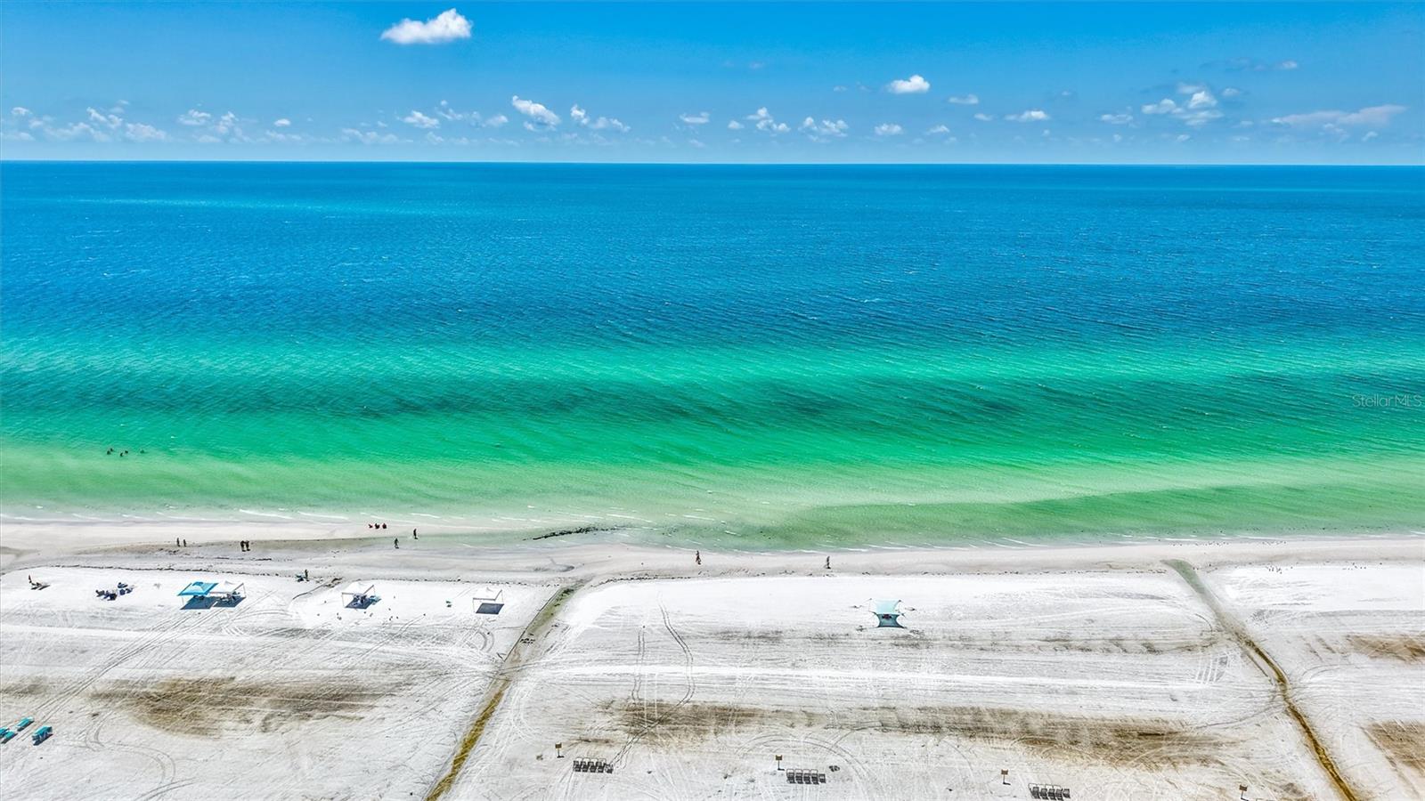 Image 51 of 78 For 6140 Midnight Pass Road 904