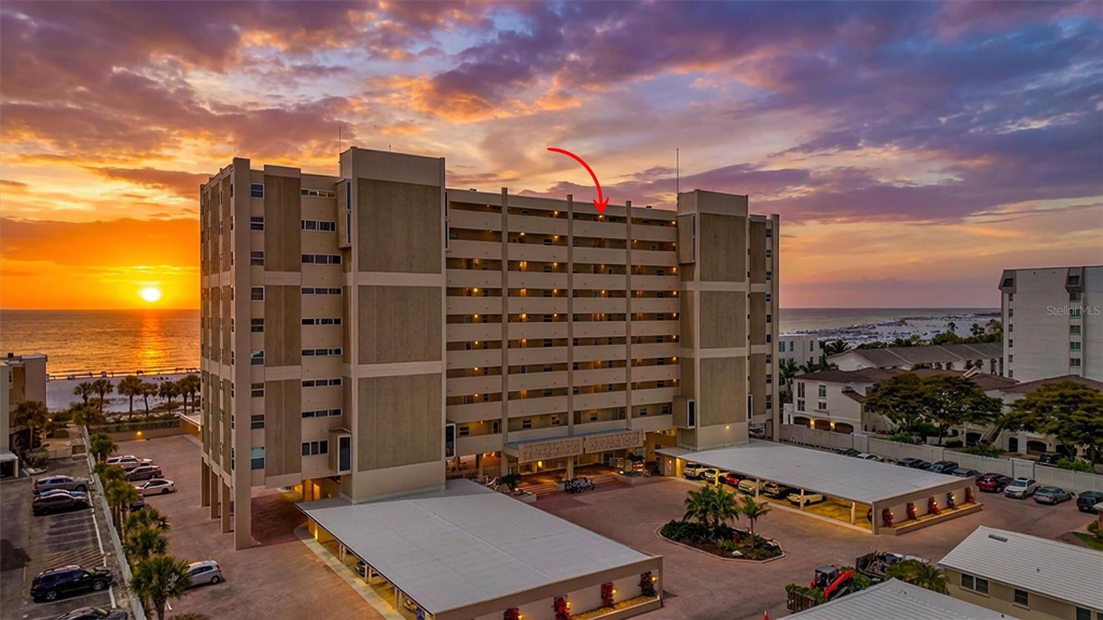 Image 70 of 78 For 6140 Midnight Pass Road 904