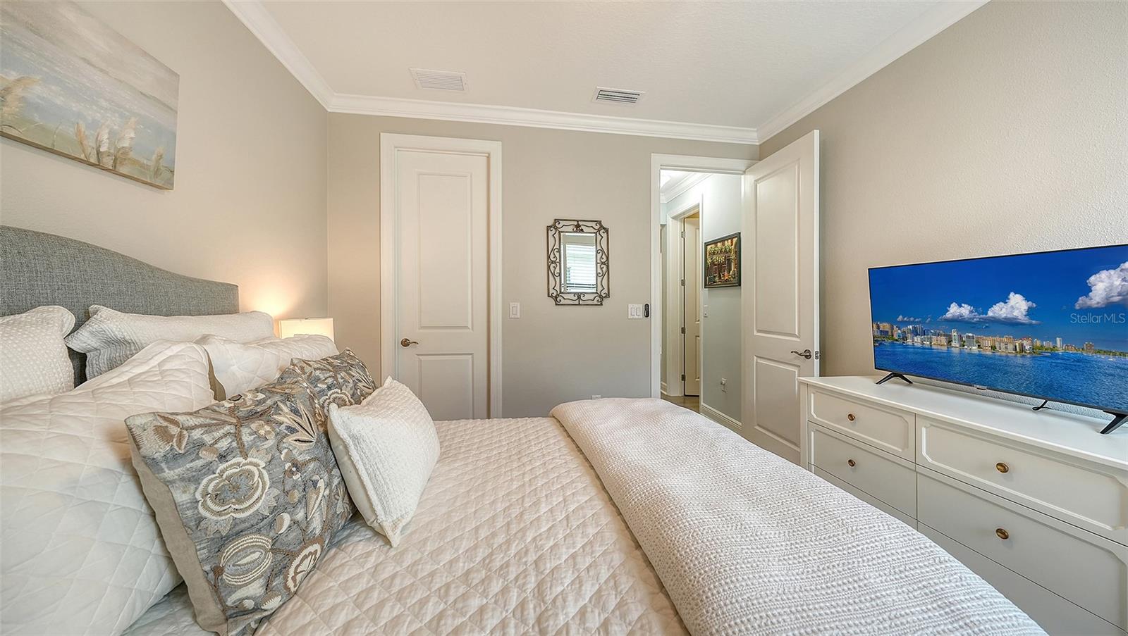 Image 35 of 58 For 18020 Cresswind Terrace