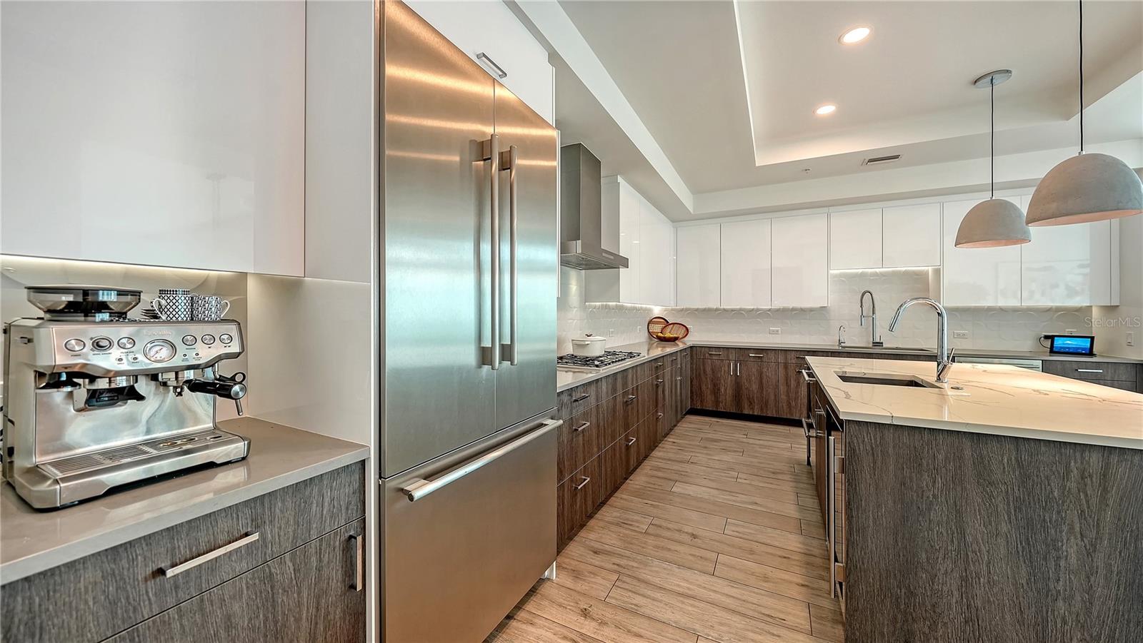 Image 16 of 67 For 540 Tamiami Trail 1004