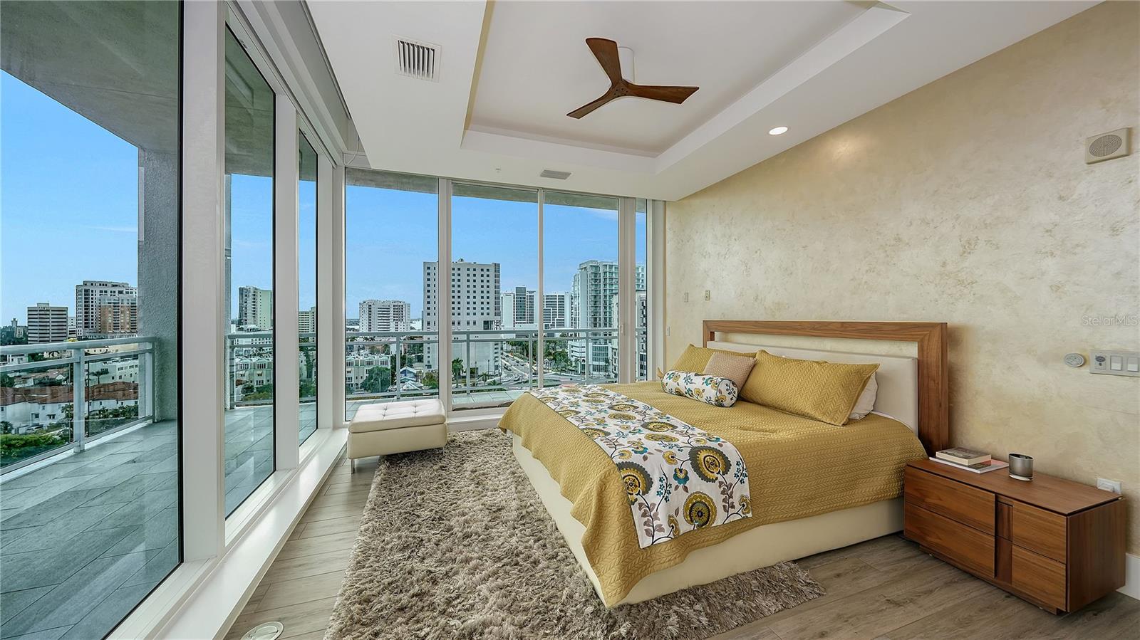 Image 29 of 67 For 540 Tamiami Trail 1004