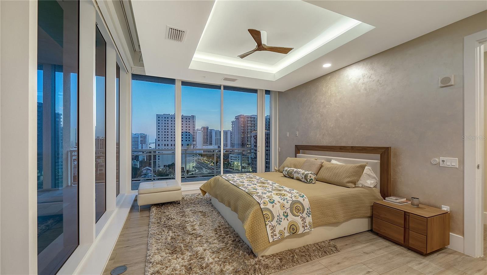 Image 30 of 67 For 540 Tamiami Trail 1004