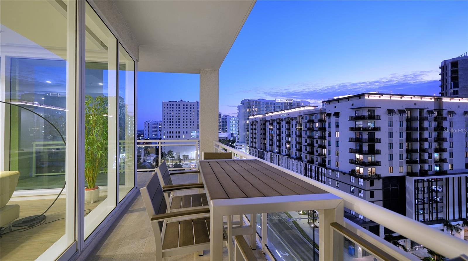 Image 38 of 67 For 540 Tamiami Trail 1004