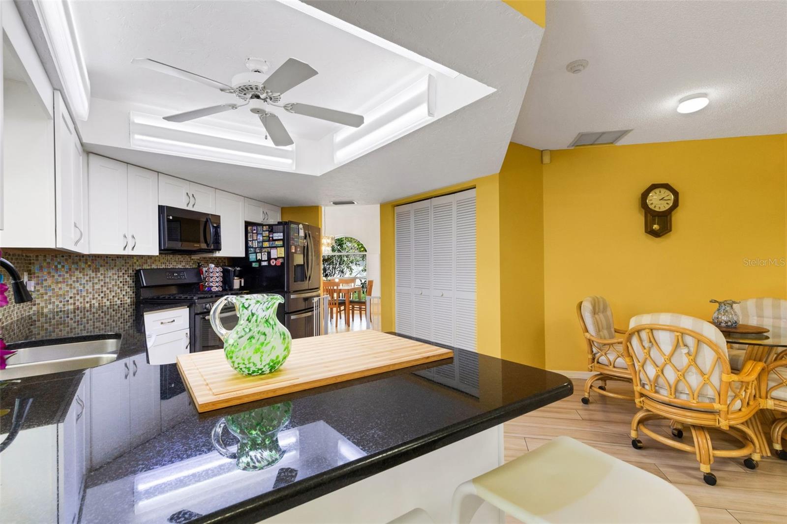 Image 13 of 67 For 5836 Helen Way