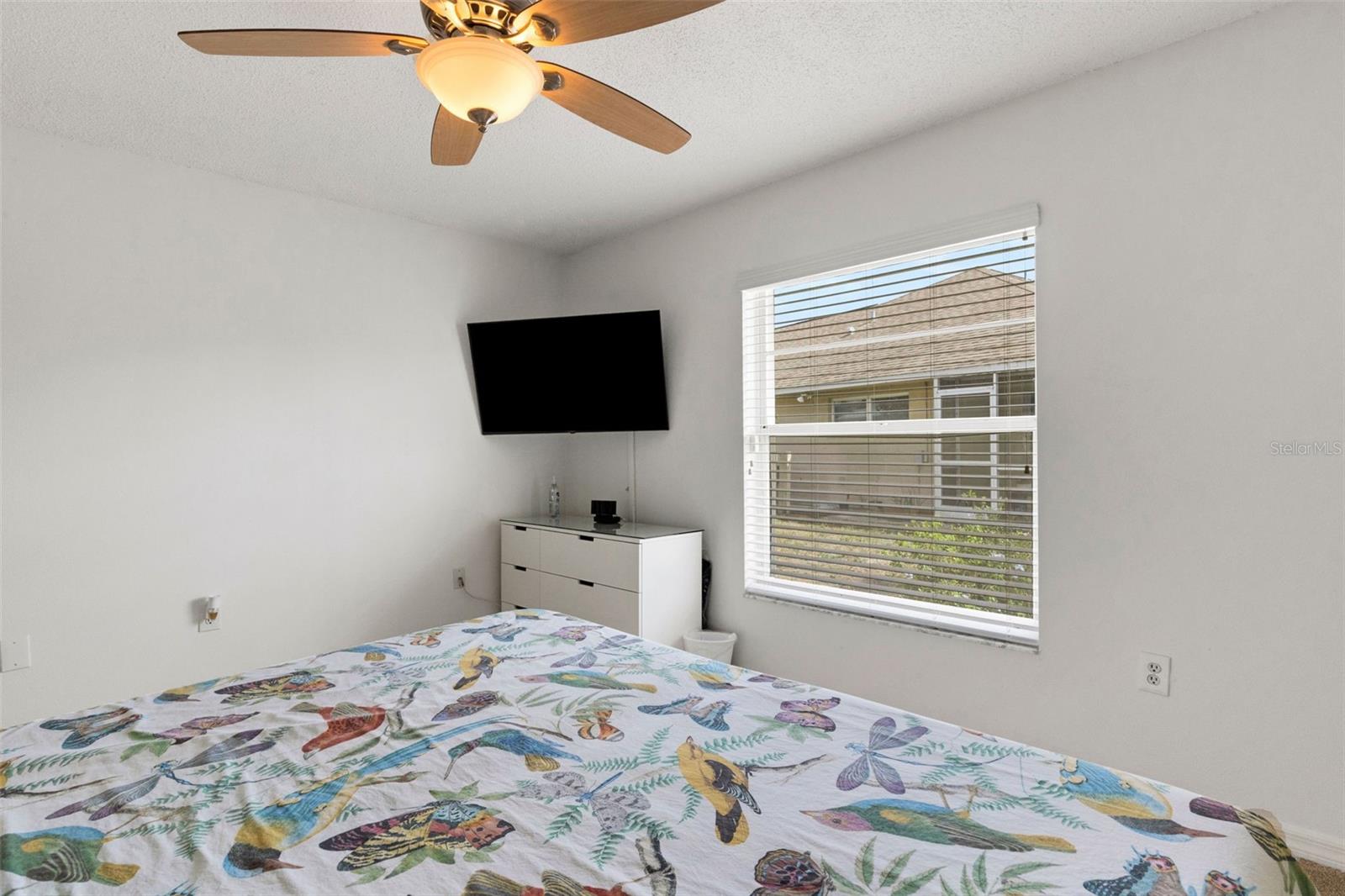 Image 26 of 67 For 5836 Helen Way