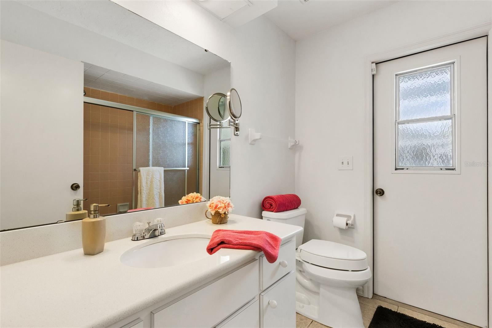 Image 27 of 67 For 5836 Helen Way