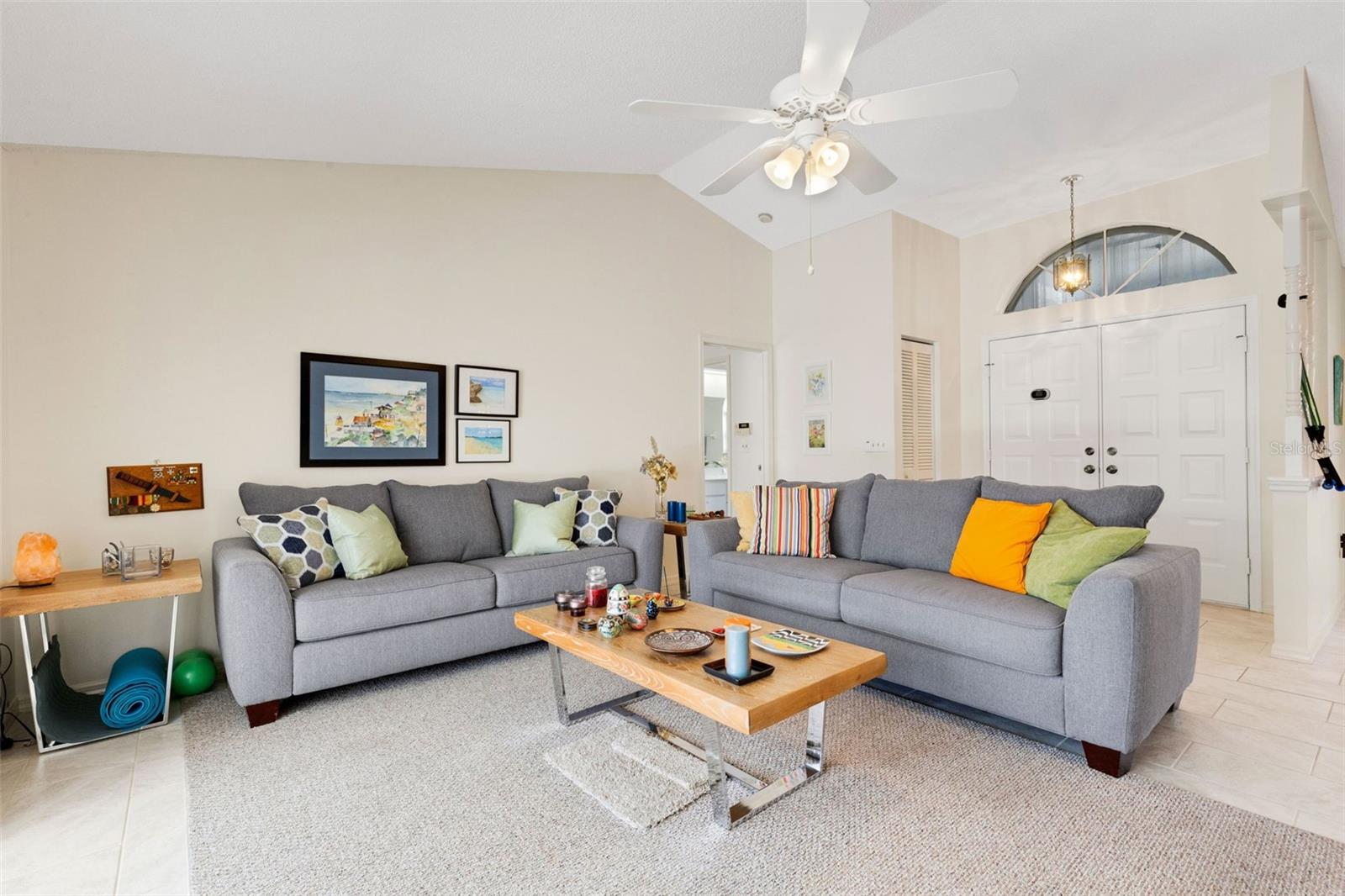 Image 3 of 67 For 5836 Helen Way