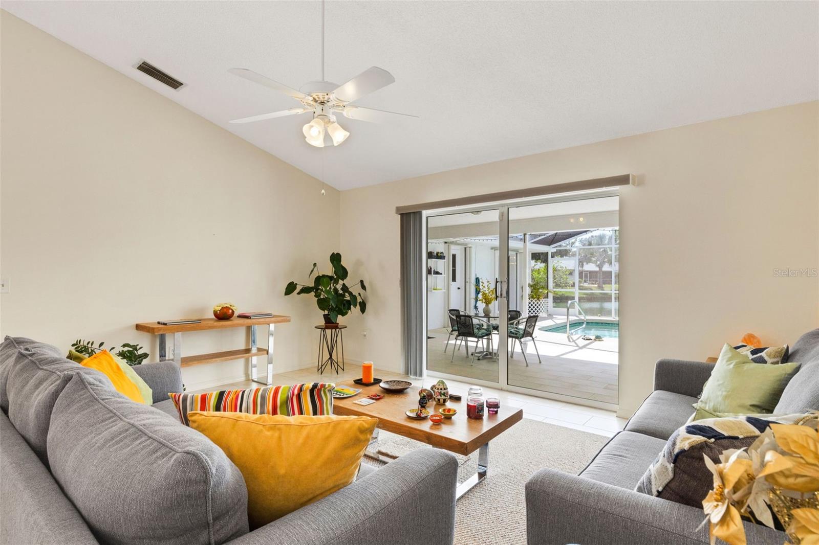 Image 5 of 67 For 5836 Helen Way