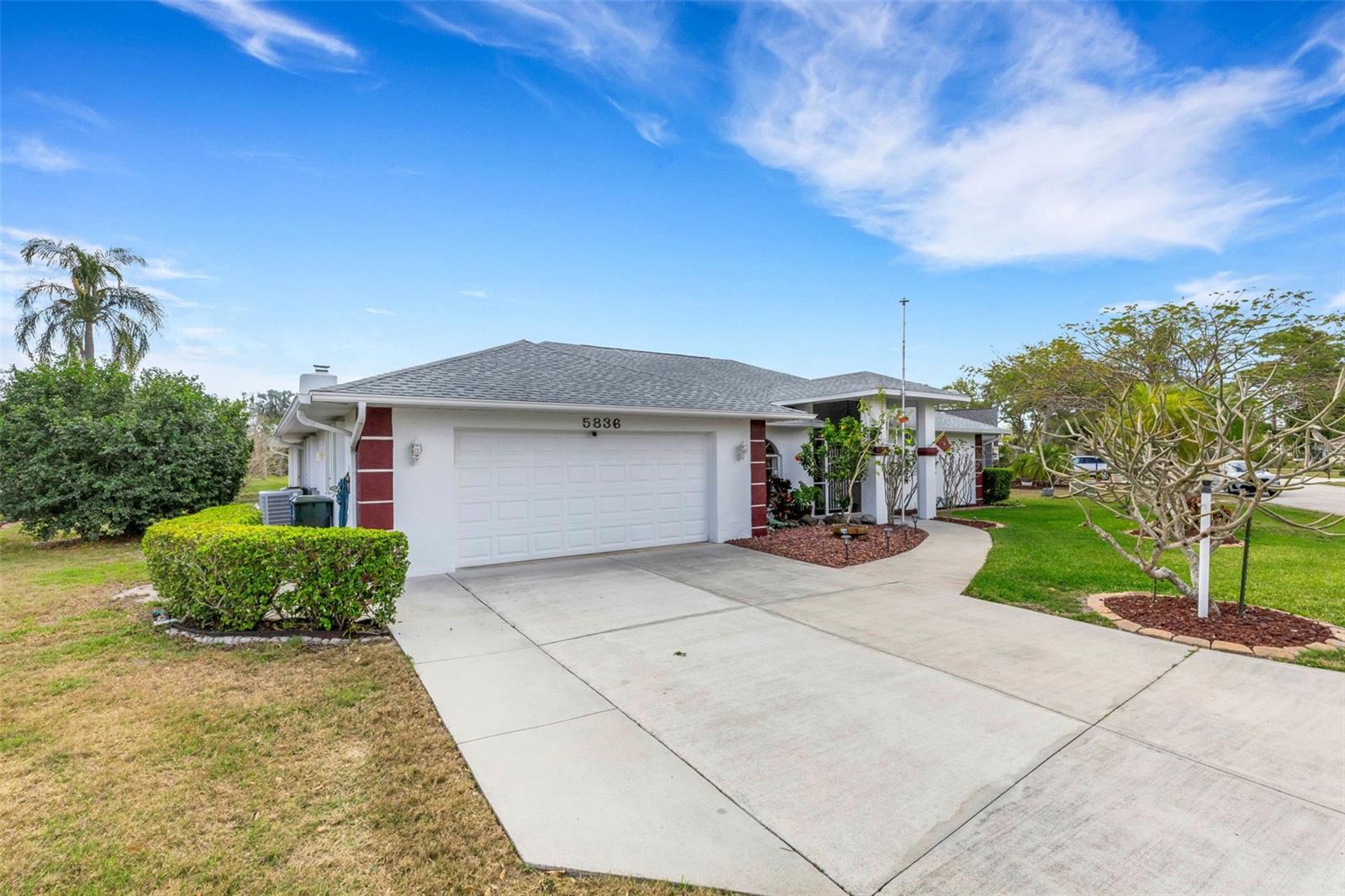 Image 50 of 67 For 5836 Helen Way